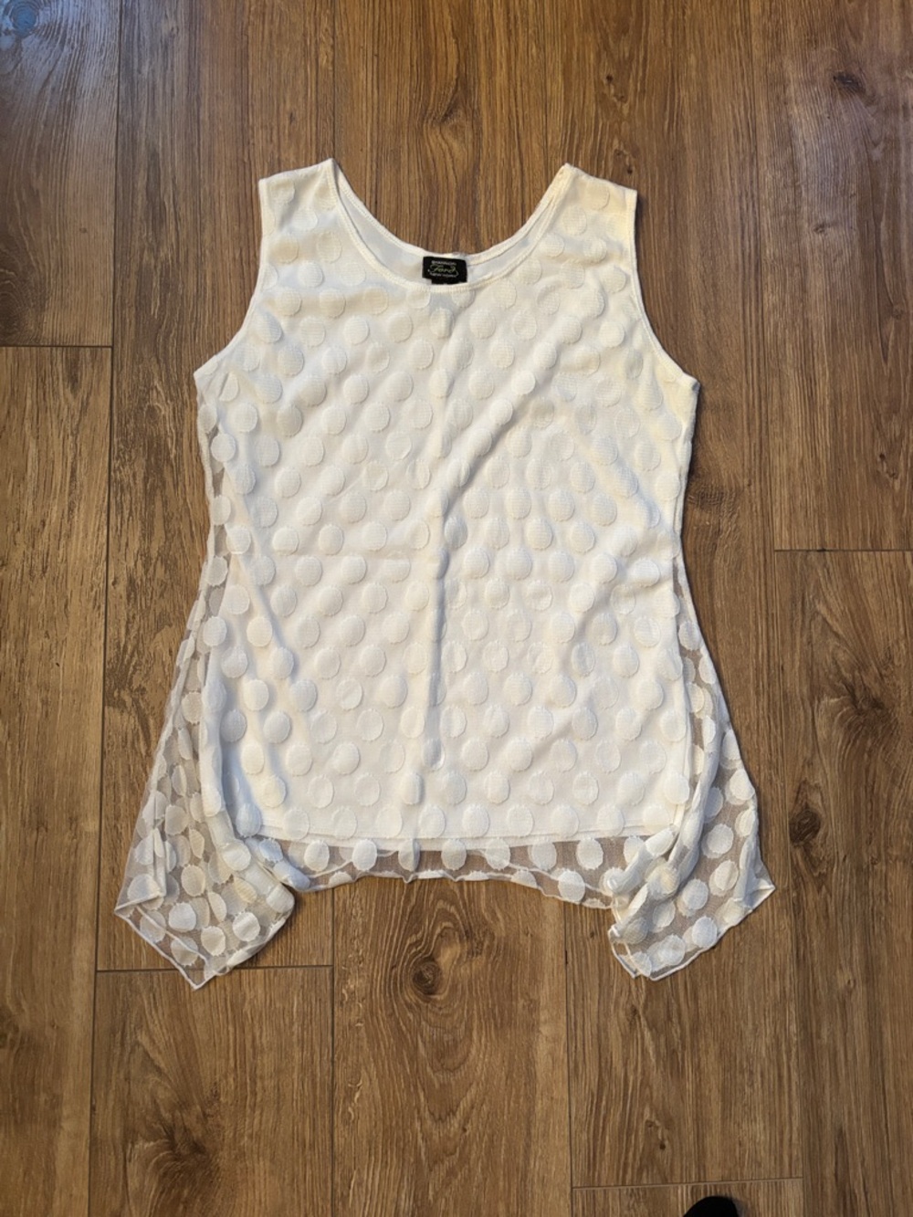 Shannon Ford New York White Dot Mesh Tank size M